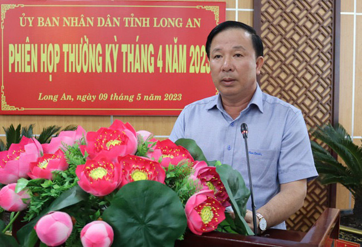 Chủ tịch tỉnh Long An chủ trì phiên họp thường kỳ